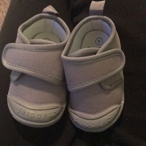 Brand new gray Skidders
